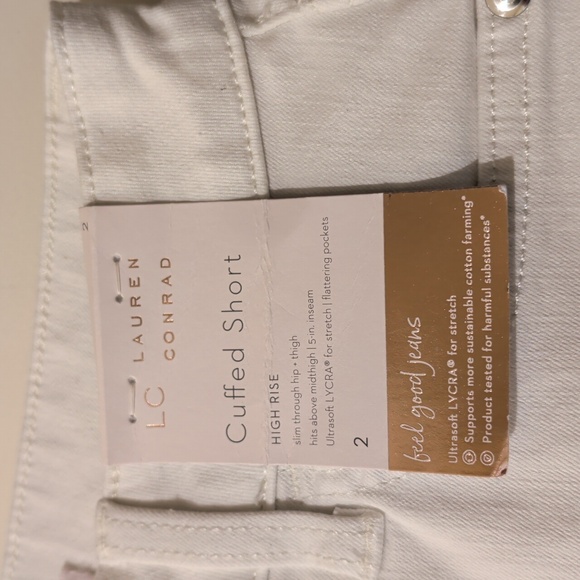 LC Lauren Conrad White Cuffed Short, High Rise. Size 2 Women - Picture 10 of 11